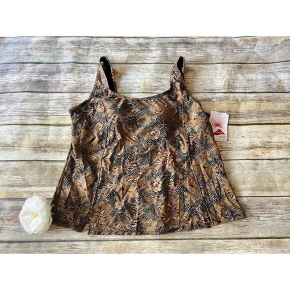 👙NWT BLAIR SWIMSUIT TOP - Picture 2 of 4